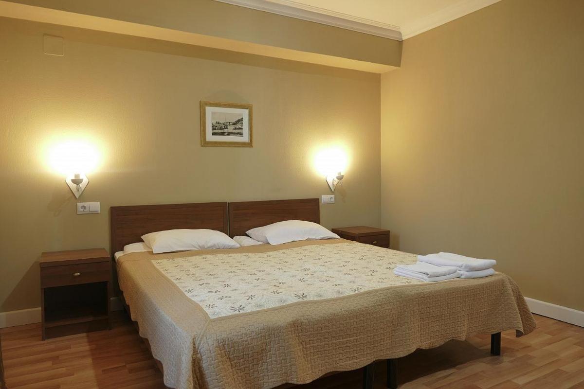 Abaata Hotel 4*