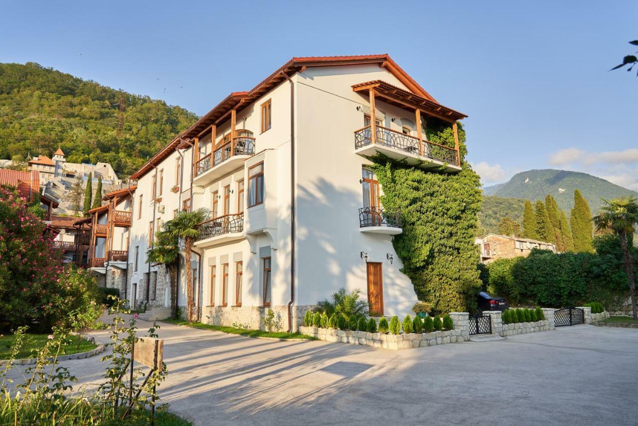 Hotel Abaata 4*